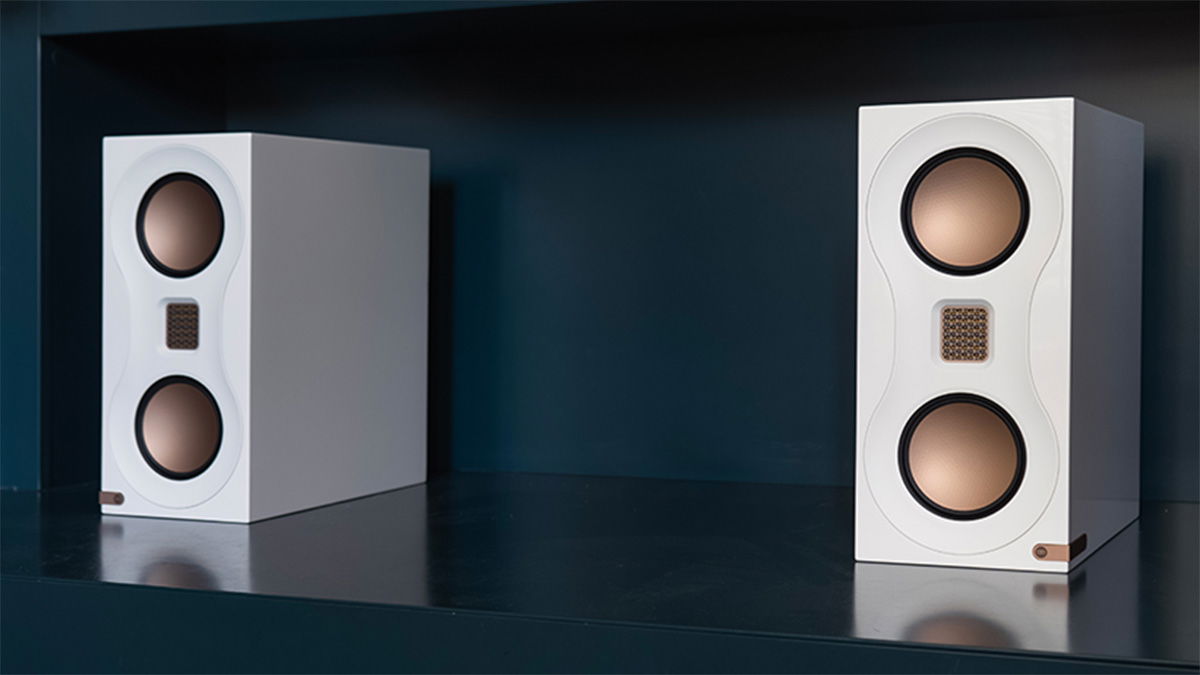 Los Monitor Audio Studio 89 llegan ahora en un acabado blanco brillo para ser todavía más irresistibles