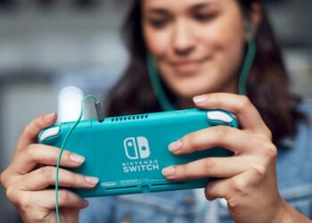 La Nintendo Switch Lite es la mejor consola para el verano, y ahora la tienes a un precio de escándalo