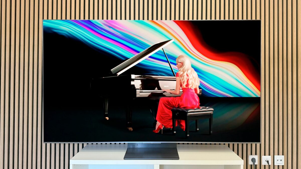 TCL C8K: primeras impresiones del televisor Mini LED más brillante del fabricante en 2025 …¿o no?