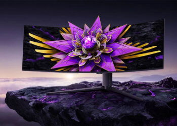 TCL 57R94, un gigantesco monitor Dual 4K con tecnología QD-MiniLED