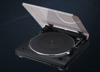 Denon DP-29 con fondo