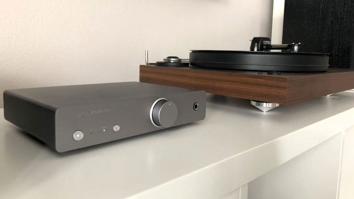 El accesorio que hace que tu tocadiscos suene por fin como esperabas