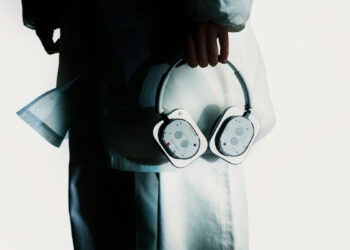 Nothing Headphone (1): 80 horas de batería, diseño transparente y audio premium por 299 euros