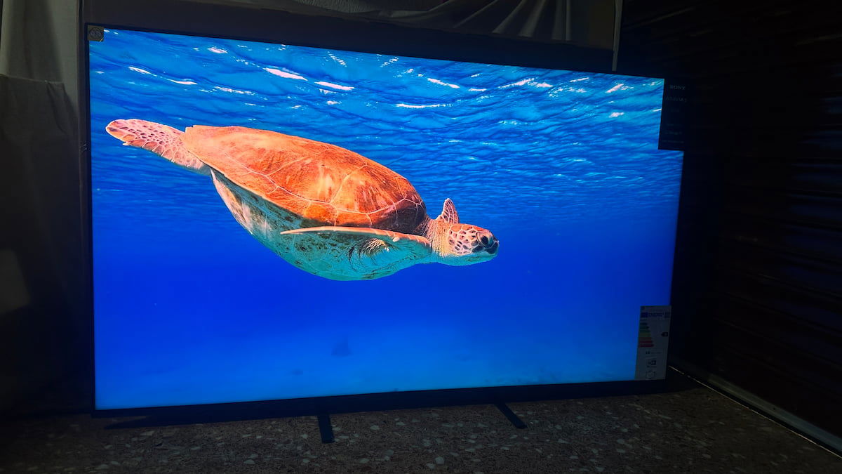 Sony Bravia 5, review: MiniLED, procesador XR y contraste de cine en casa