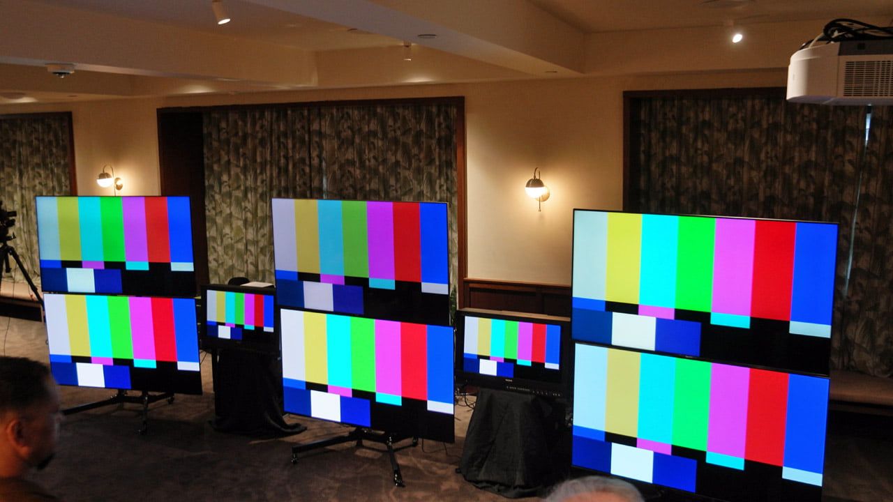 Japón gana la batalla y coloca dos de sus televisores OLED en el top 3 de 2025