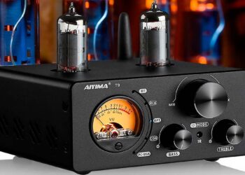 AIYIMA TUBE T9 de color negro