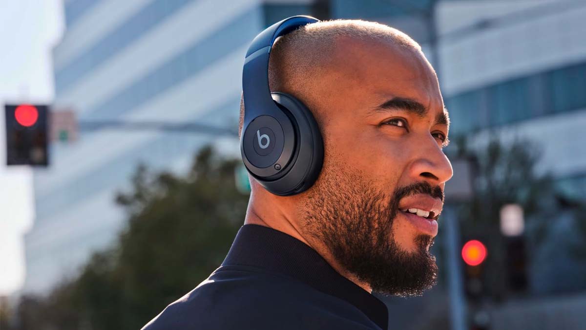 Los Beats Studio Pro con audio espacial rebajados a un precio que hace mucho no se ve: 259 euros