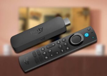 Fire TV Stick 4K Max con fondo