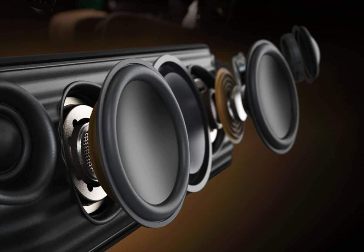 Interior del Soundcore Motion+