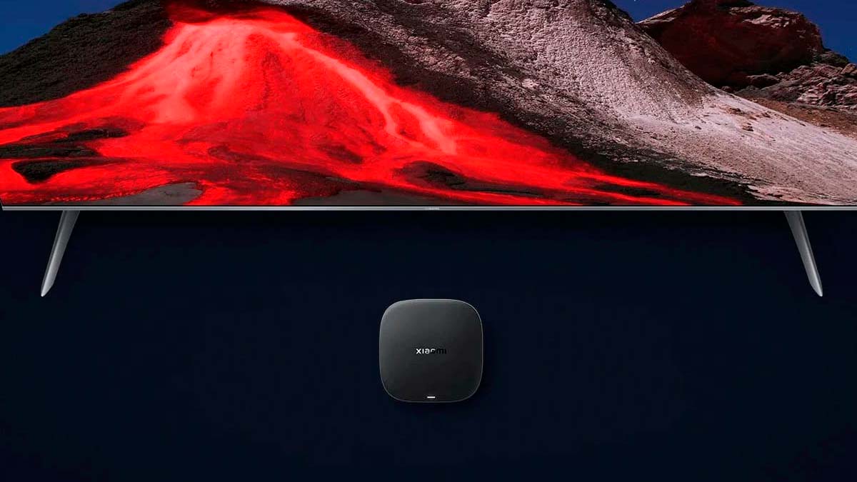 Xiaomi TV Box S 3rd Gen con televisor