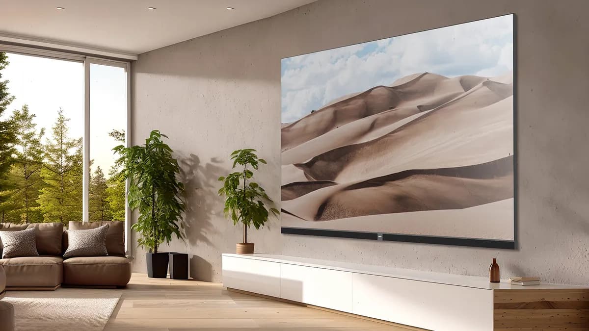 Hisense arrasa con dos televisores RGB-MiniLED colosales, pero la verdadera bomba llegará después