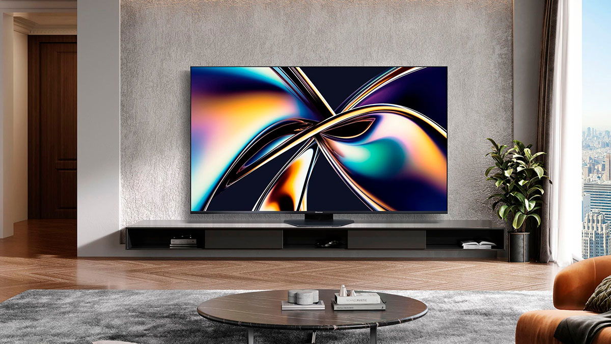La Hisense U8Q de 65 pulgadas, uno de nuestros televisores favoritos del año, se pone a tiro en el Día Sin IVA de MediaMarkt