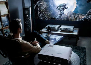 Así funciona el Pixel Shift: la tecnología que “fabrica” 4K en proyectores