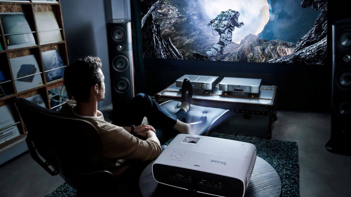 Así funciona el Pixel Shift: la tecnología que “fabrica” 4K en proyectores