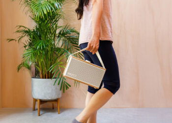 Pure Classic Aura: diseño vintage y tecnología Bluetooth en un altavoz portátil con mucho estilo