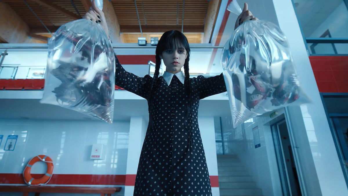 La razón por la que el personaje de Xavier no aparece en la temporada 2 de Miércoles