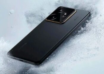 realme GT 7T con fondo