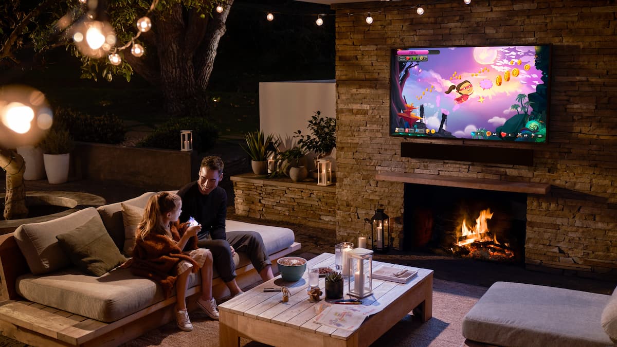 Cómo elegir el mejor televisor para la terraza (y no morir en el intento)