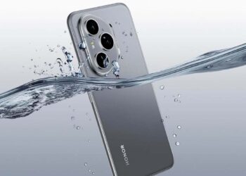 Honor 400 Pro en agua