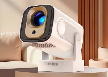 Magcubic HY310 en una mesa