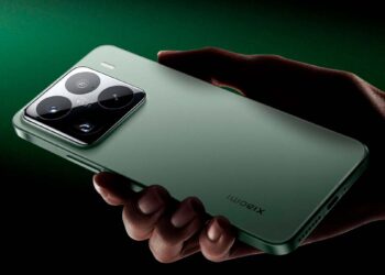 Xiaomi 15 de color verde