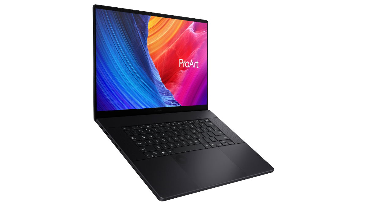 Los paneles RGB Tandem OLED llegan a portátiles con el nuevo ASUS ProArt P16: así es el MacBook Pro con Windows que cuesta 4.000 euros