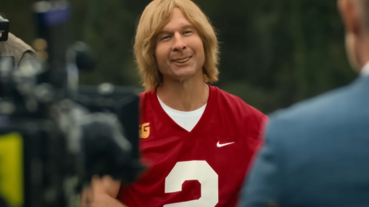 Chad Powers, una nueva comedia deportiva protagonizada por Glen Powell que se estrena hoy en streaming