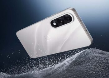 OnePlus Nord 5 color arena