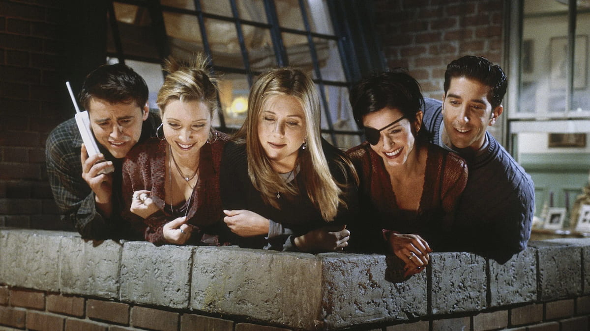 De ‘Friends’ a ‘Twin Peaks’: revive tu infancia con las mejores series de los 90 que puedes ver en streaming