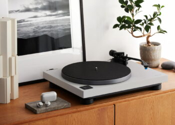 Technics SL-40CBT: el tocadiscos que mezcla sonido clásico y Bluetooth