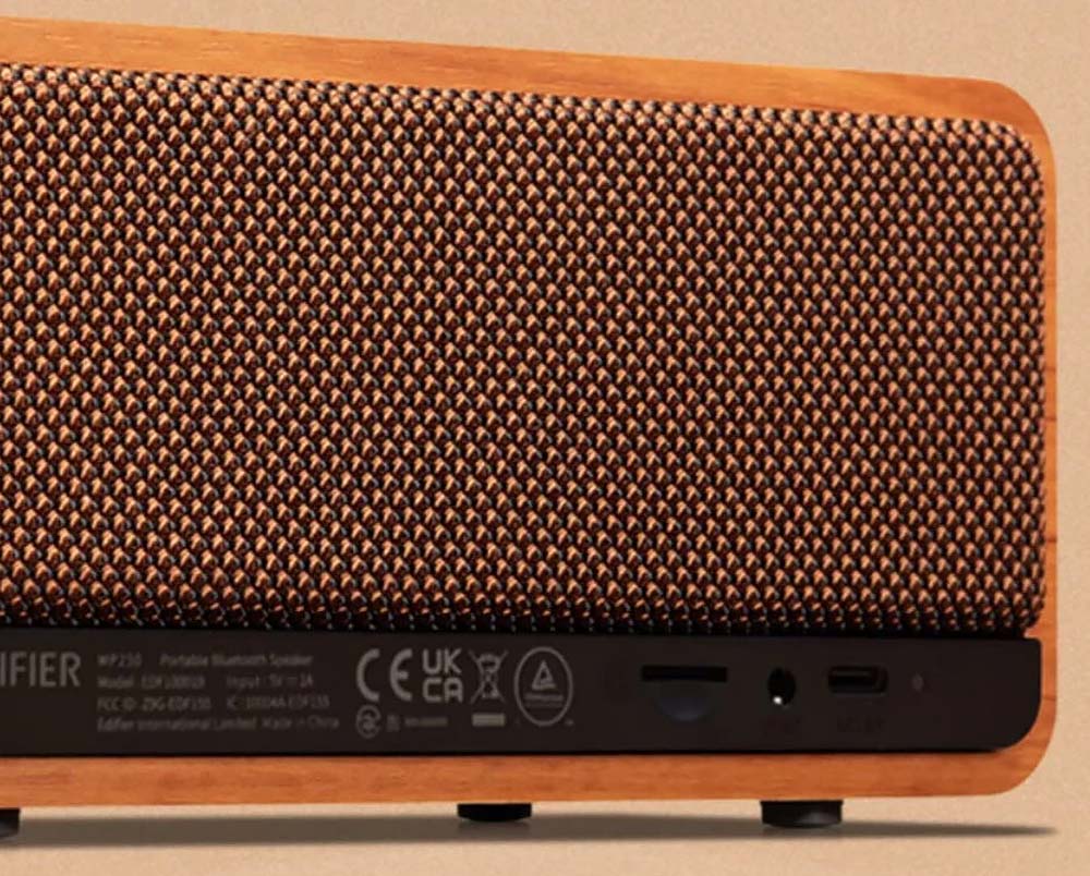 Conexiones del Edifier MP230