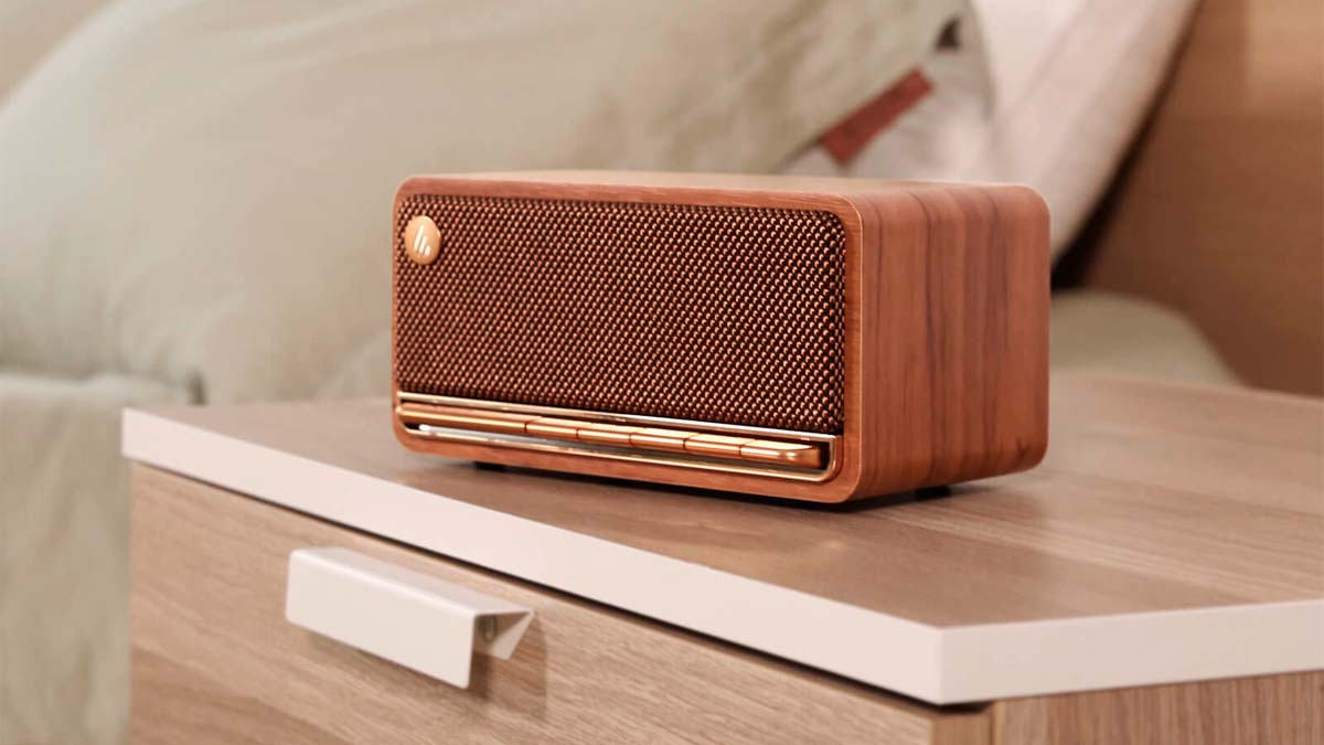 Lleva sonido retro a todos lados, el Edifier MP230 rebajado a menos de la mitad de su precio