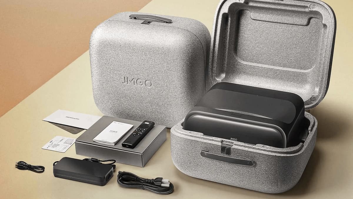 Jmgo O2S Ultra: un proyector tri-láser súper bestia llega con 3600 lúmenes, Google TV y Dolby