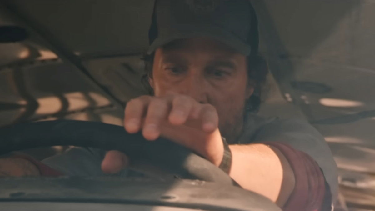 Matthew McConaughey se convierte en un héroe inesperado en Laberinto en llamas, su nuevo estreno en streaming