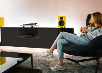 Pro-Ject Colourful Audio System 2, el pack con tocadiscos perfecto para introducirse en el mundo del vinilo