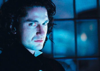 ¿Sabías que Gerard Butler fue Drácula? Fue en una película súper loca, pero este Halloween la podrás ver en streaming