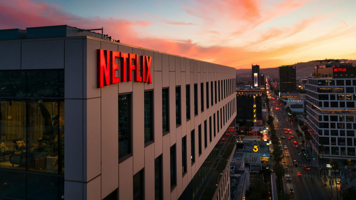 Netflix se apunta a los podcasts en vídeo con Spotify: ¿se vienen tertulias desde el sofá?