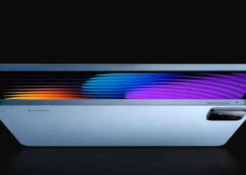 Tablet Xiaomi Pad 7 Pro con fondo negro