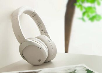 Auriculares Edifier W830NB