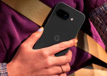 Uso del Pixel 9a de color negro