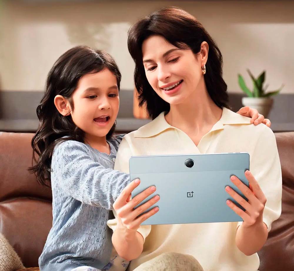 Mujer OnePlus Pad Lite