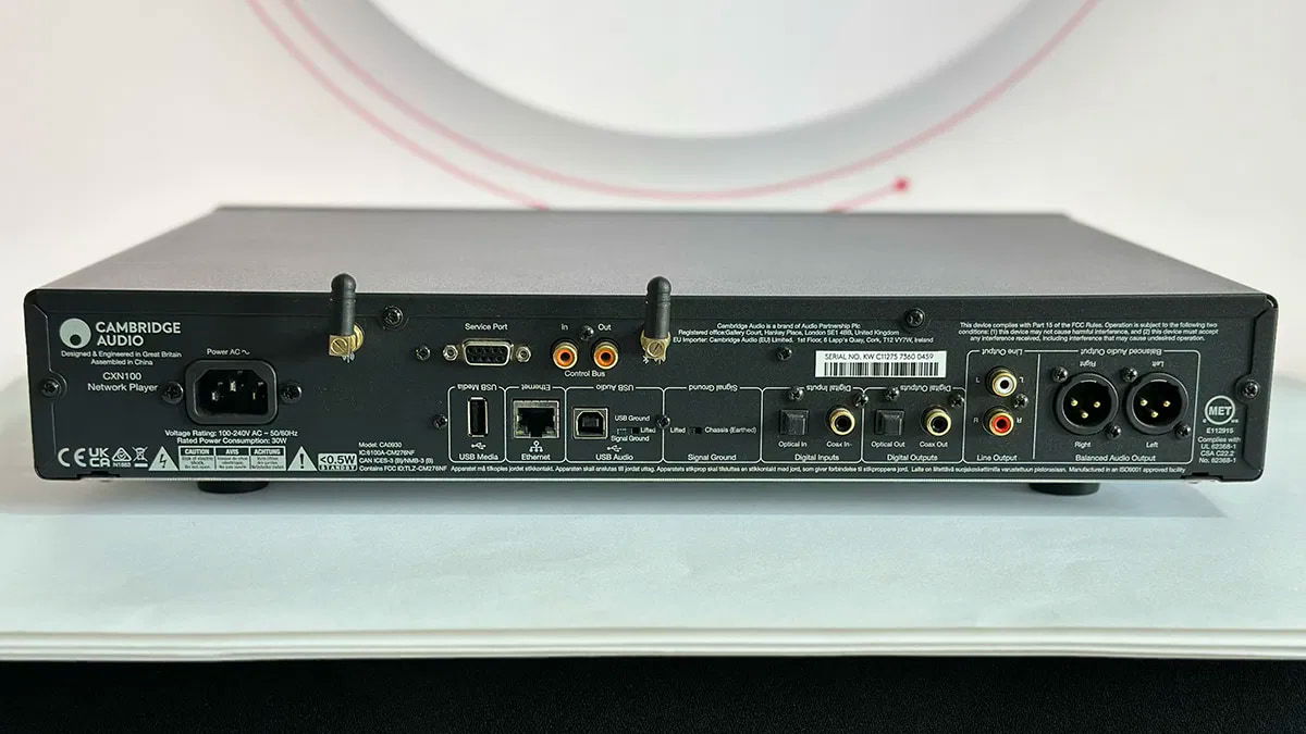 Bluesound Node Icon vs Cambridge Audio CXN100: ¿qué streamer premium merece tu equipo de música?