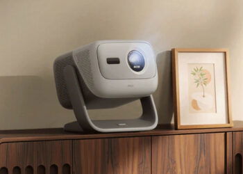 JMGO N3 4K: un proyector 4K con triple láser, 1800 lúmenes ISO y Google TV integrado