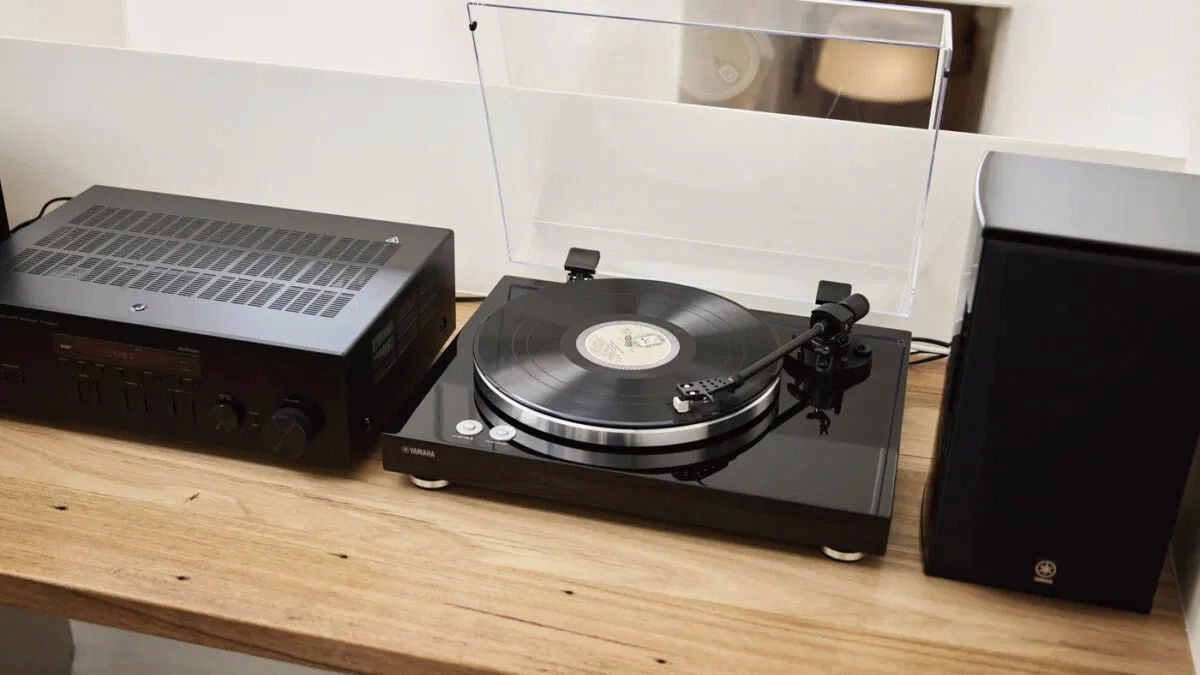 Yamaha MusicCast Vinyl 500, TT-S303 yGT-5000: tres tocadiscos que juntan tradición, diseño y tecnología