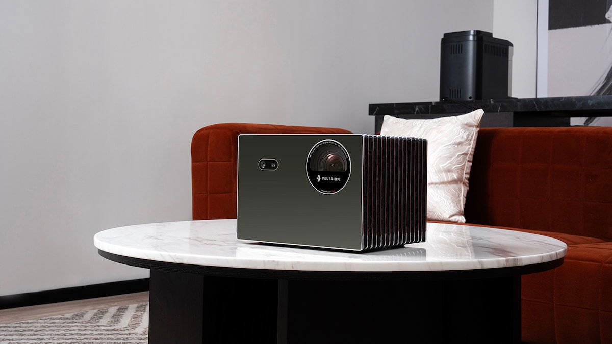 ¿Vale la pena juntar cuatro televisores de 65 pulgadas? Este hombre lo hizo y gastó más de 4.000 dólares