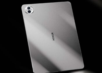 Honor Pad 10 con fondo de color negro