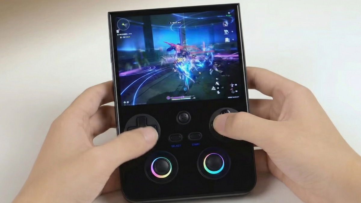 Así es la Anbernic RG477V, la nueva consola retro portátil más potente del mercado