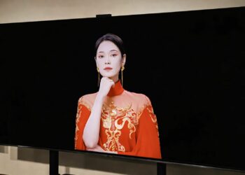 La Hisense E8S hace su aparición en China: así es el televisor MiniRGB con cientos de zonas y 180 Hz