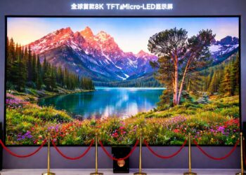 Presentado el primer televisor MicroLED TFT 8K de 270 pulgadas. Y es totalmente impresionante