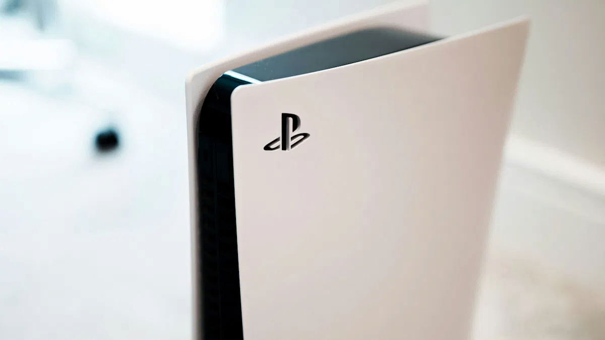 PS5 sigue cayendo cerca de su mínimo: el Cyber Monday deja su versión digital por solo 350 euros